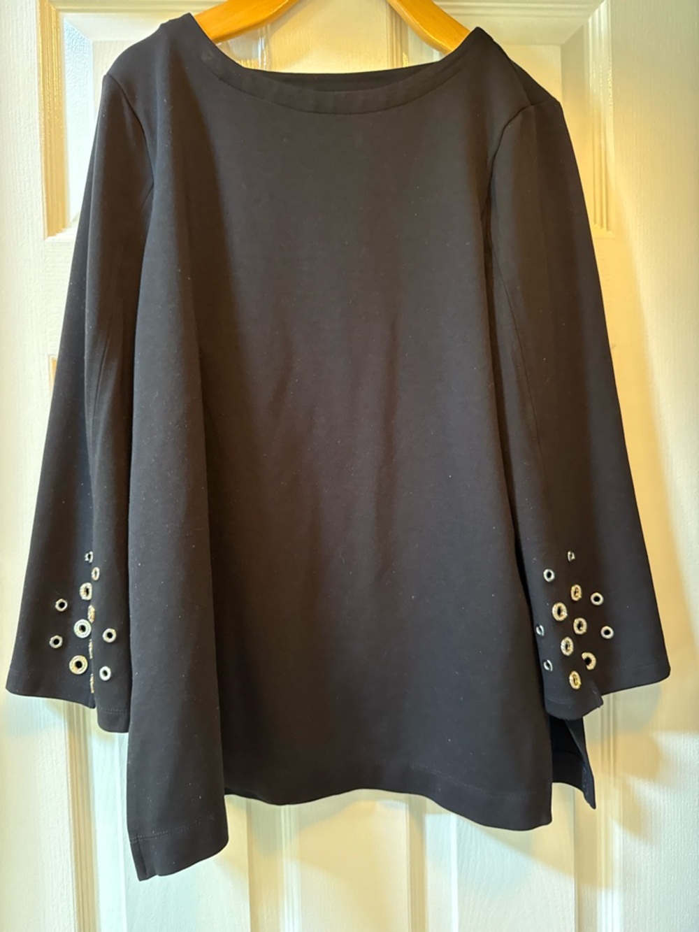 CHICO’S Knit 3/4 Sleeve w/Grommets Pullover-Size 1 (Medium)